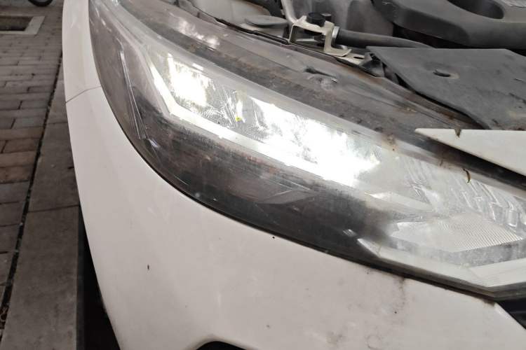 Used Nissan Sylphy 2021 Classic 1.6XL CVT Luxury Edition Right Front Headlight