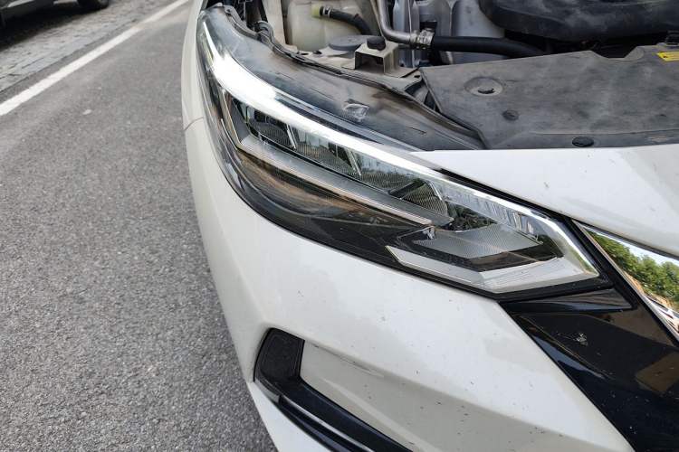 Used Nissan Sylphy 2021 1.6L XL CVT Enjoyment Edition Right Front Headlight