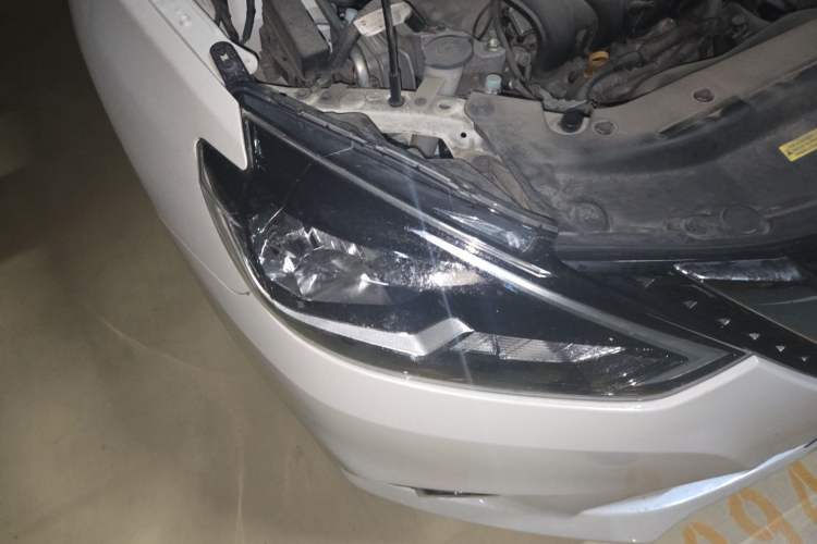 Used Nissan Sylphy 2021 Classic 1.6XL CVT Luxury Edition Right Front Headlight