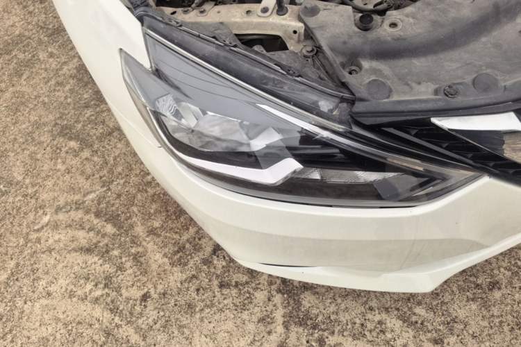 Used Nissan Sylphy 2021 Classic 1.6XE CVT Comfort Edition Right Front Headlight