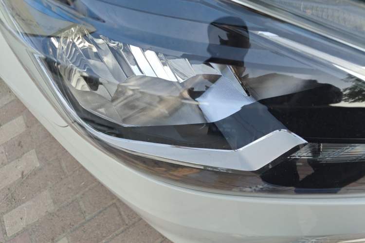 Used Nissan Sylphy 2021 Classic 1.6XE CVT Comfort Edition Right Front Headlight
