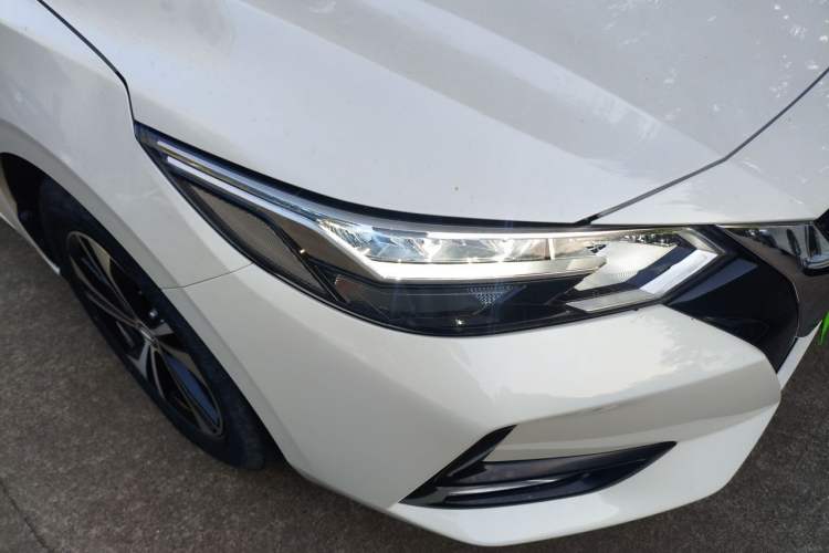 Used Nissan Sylphy 2021 1.6L XL CVT Enjoyment Edition Right Front Headlight