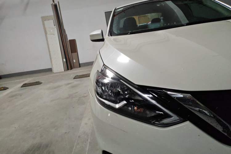 Used Nissan Sylphy 2021 Classic 1.6XE CVT Comfort Edition Right Front Headlight