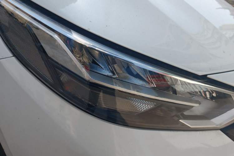 Used Nissan Sylphy 2021 1.6L XL CVT Enjoyment Edition Right Front Headlight