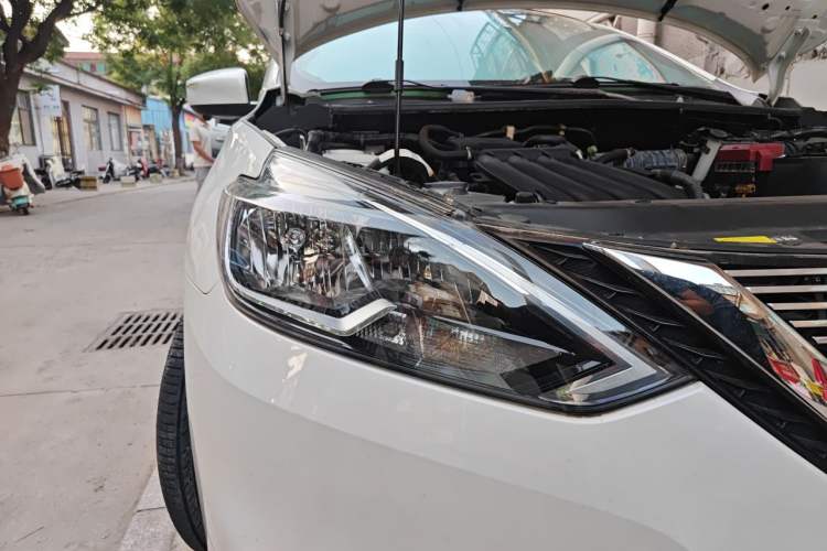 Used Nissan Sylphy 2021 Classic 1.6XE CVT Comfort Edition Right Front Headlight
