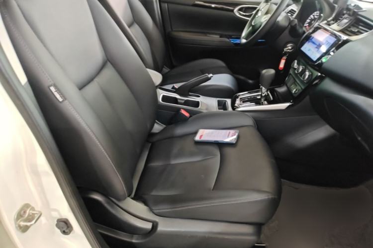 Used Nissan Sylphy 2021 Classic 1.6XL CVT Luxury Edition Right Front Seat