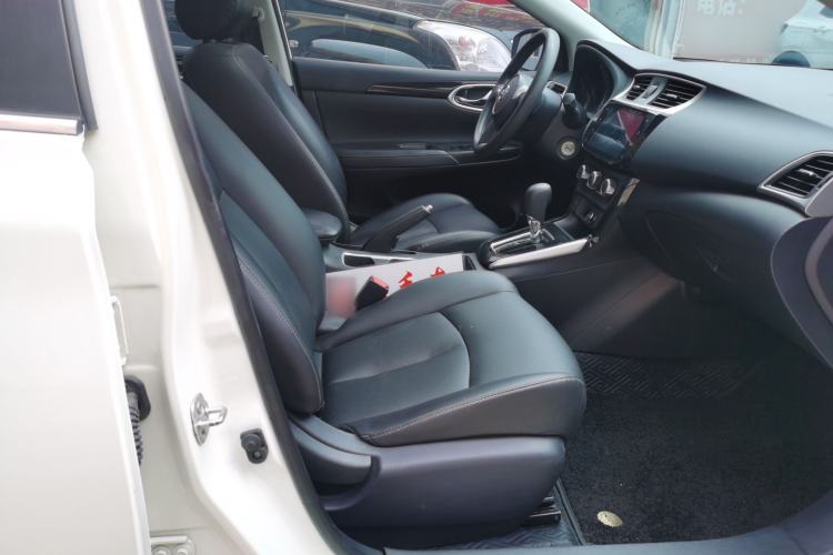 Used Nissan Sylphy 2021 Classic 1.6XL CVT Luxury Edition Right Front Seat