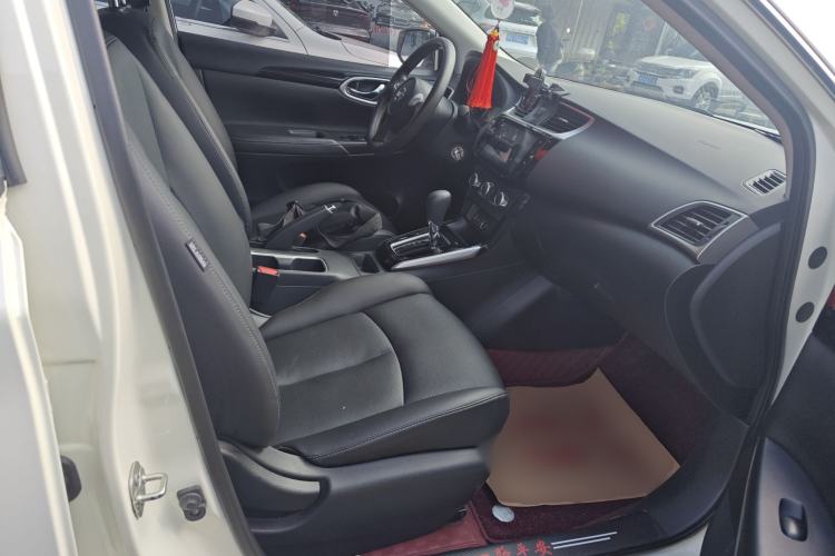 Used Nissan Sylphy 2021 Classic 1.6XL CVT Luxury Edition Right Front Seat