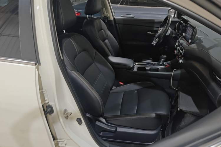 Used Nissan Sylphy 2021 1.6L XL CVT Enjoyment Edition Right Front Seat