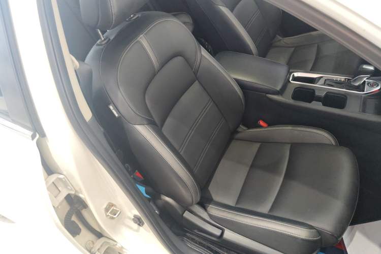 Used Nissan Sylphy 2021 1.6L XL CVT Enjoyment Edition Right Front Seat