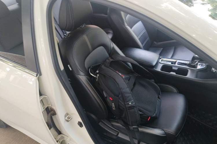 Used Nissan Sylphy 2021 1.6L XL CVT Enjoyment Edition Right Front Seat