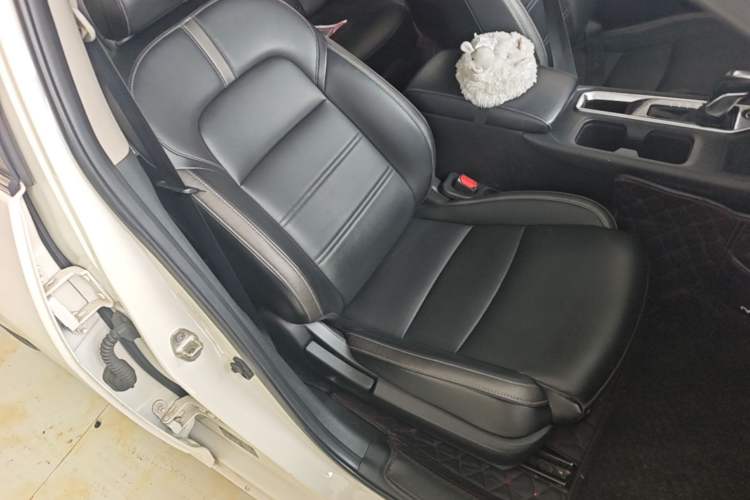 Used Nissan Sylphy 2021 1.6L XL CVT Enjoyment Edition Right Front Seat