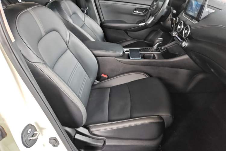 Used Nissan Sylphy 2021 1.6L XL CVT Enjoyment Edition Right Front Seat