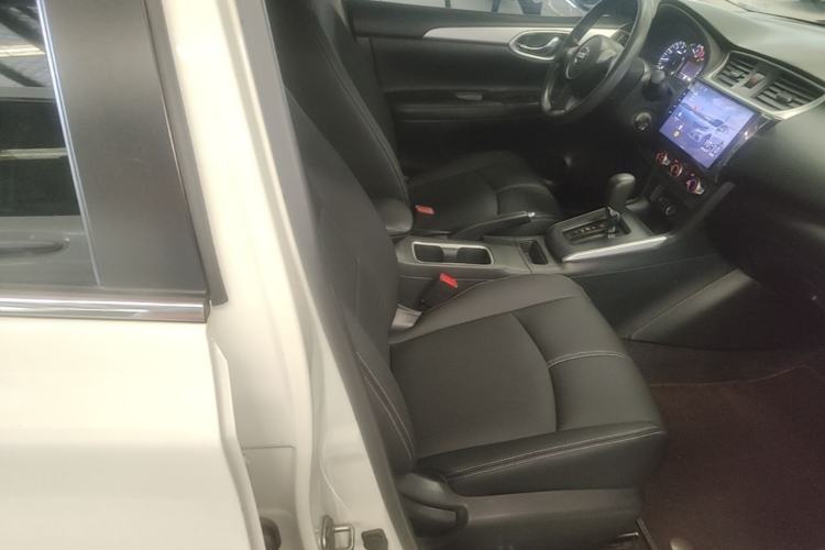 Used Nissan Sylphy 2021 Classic 1.6XL CVT Luxury Edition Right Front Seat