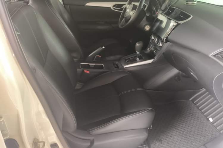 Used Nissan Sylphy 2021 Classic 1.6XE CVT Comfort Edition Right Front Seat