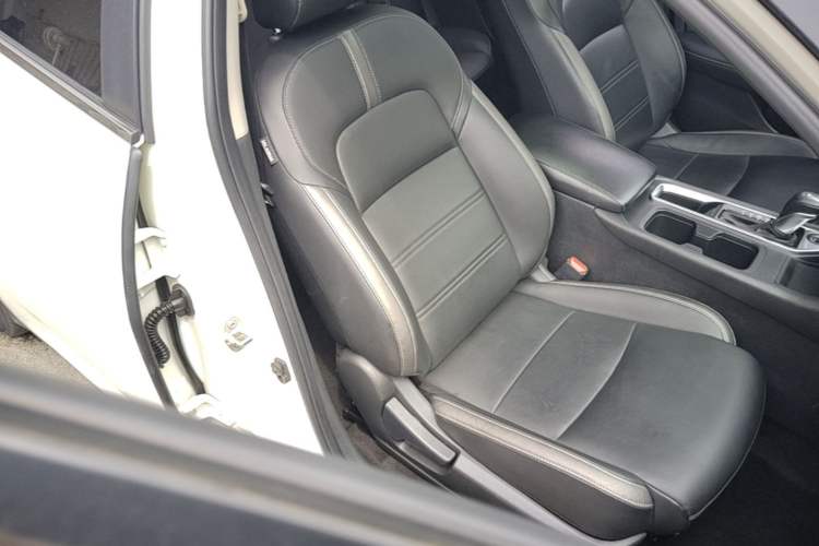 Used Nissan Sylphy 2021 1.6L XL CVT Enjoyment Edition Right Front Seat