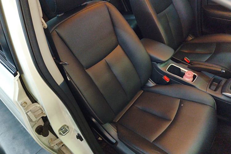 Used Nissan Sylphy 2021 Classic 1.6XE CVT Comfort Edition Right Front Seat