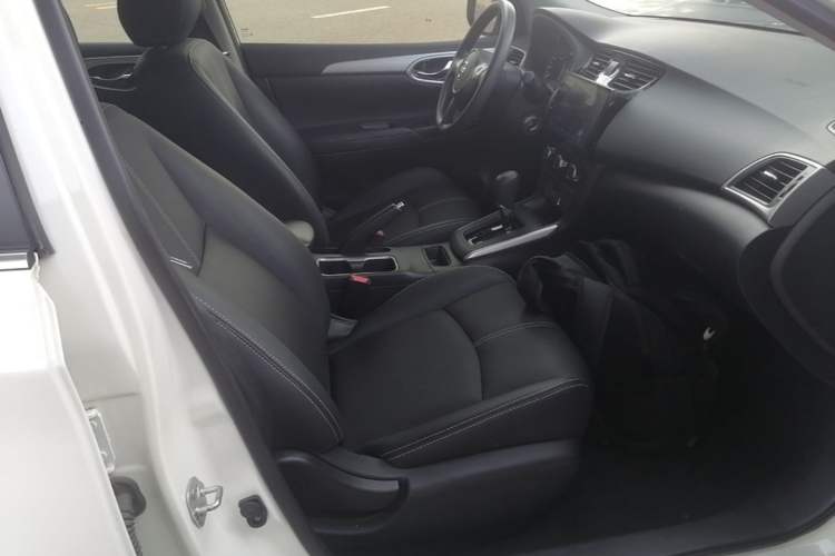 Used Nissan Sylphy 2021 Classic 1.6XE CVT Comfort Edition Right Front Seat