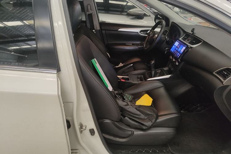 Used Nissan Sylphy 2021 Classic 1.6XE Manual Comfort Edition Right Front Seat