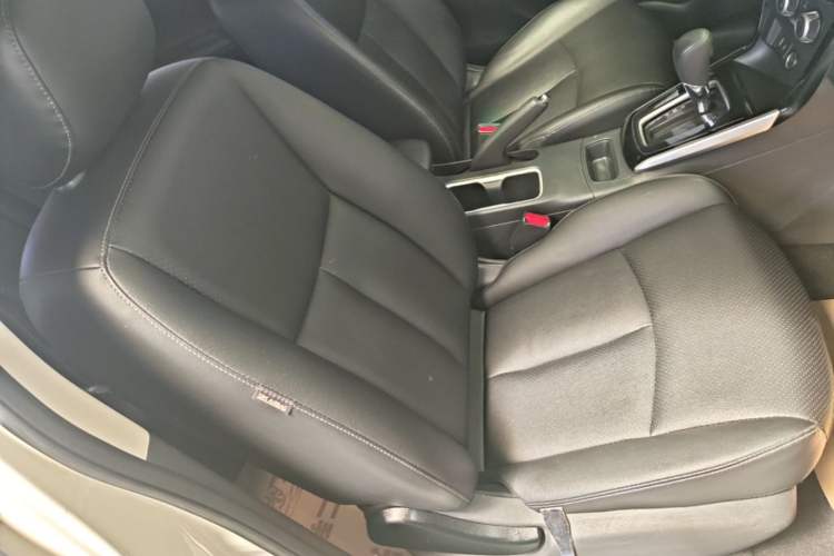 Used Nissan Sylphy 2021 Classic 1.6XL CVT Luxury Edition Right Front Seat