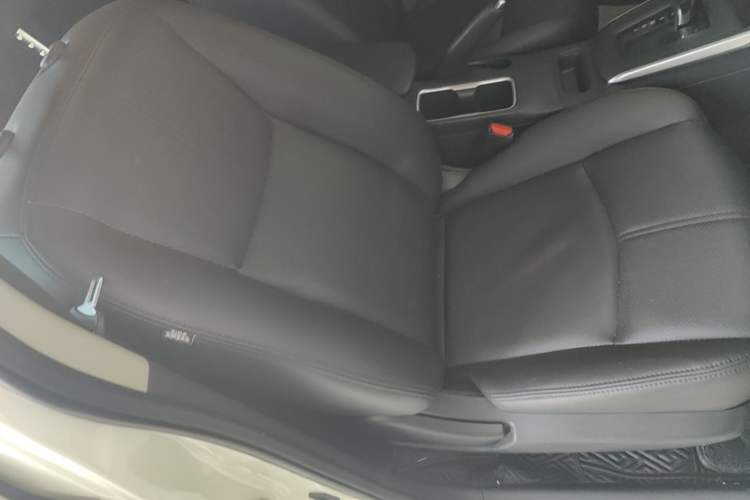 Used Nissan Sylphy 2021 Classic 1.6XE CVT Comfort Edition Right Front Seat