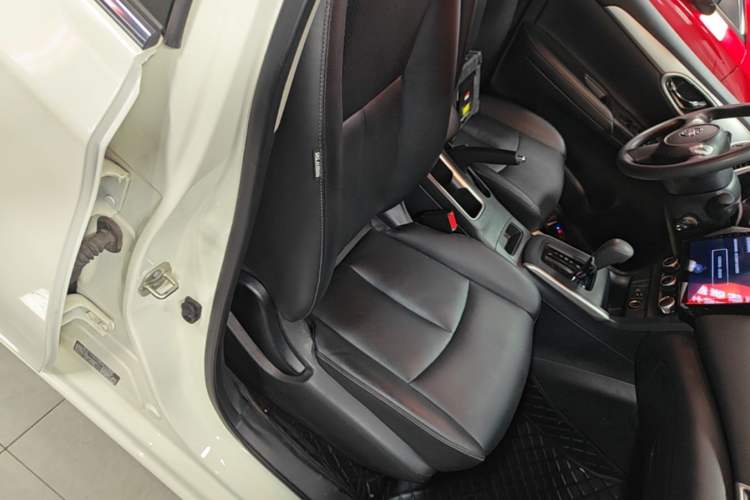 Used Nissan Sylphy 2021 Classic 1.6XE CVT Comfort Edition Right Front Seat