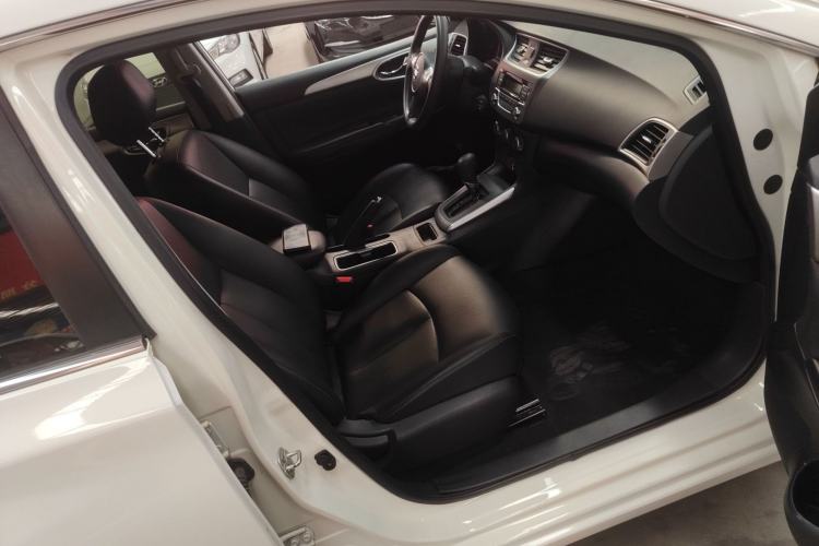 Used Nissan Sylphy 2021 Classic 1.6XE CVT Comfort Edition Right Front Seat