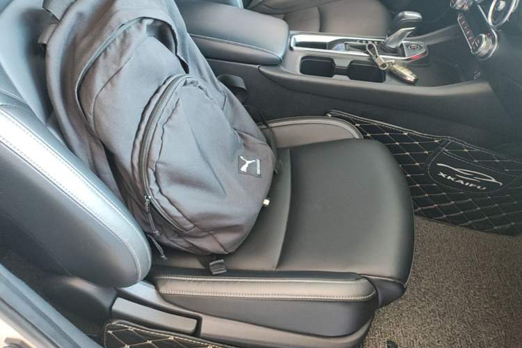 Used Nissan Sylphy 2021 1.6L XL CVT Enjoyment Edition Right Front Seat