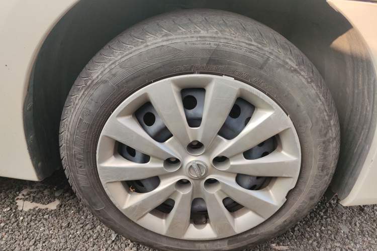 Used Nissan Sylphy 2021 Classic 1.6XE CVT Comfort Edition Right Front Wheel Hub