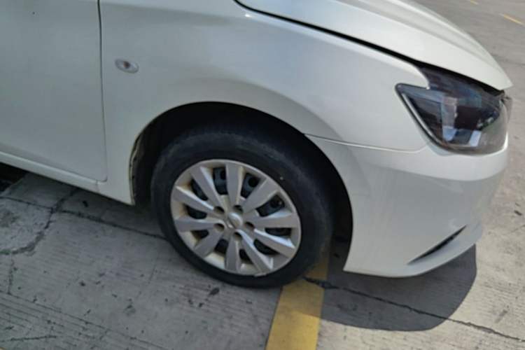 Used Nissan Sylphy 2021 Classic 1.6XE CVT Exclusive Edition Right Front Wheel Hub