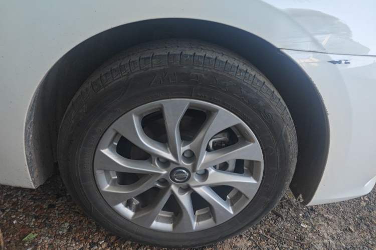 Used Nissan Sylphy 2021 Classic 1.6XL CVT Luxury Edition Right Front Wheel Hub