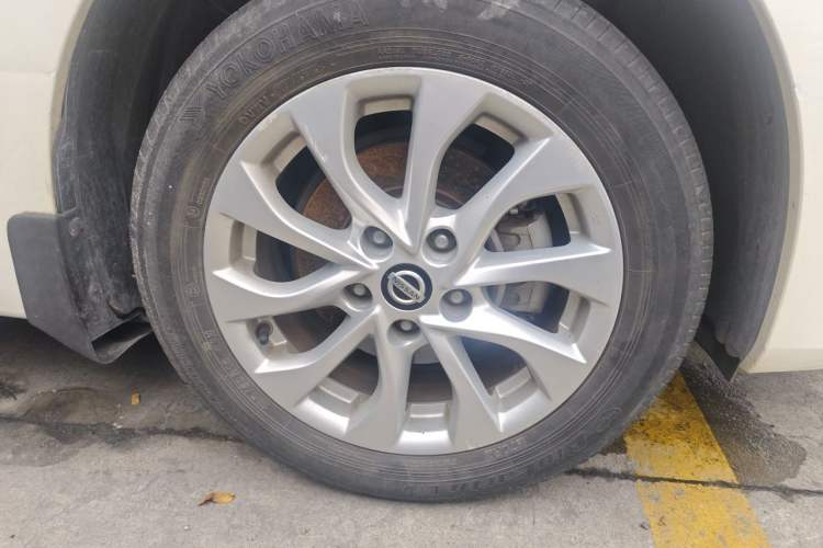 Used Nissan Sylphy 2021 Classic 1.6XL CVT Luxury Edition Right Front Wheel Hub