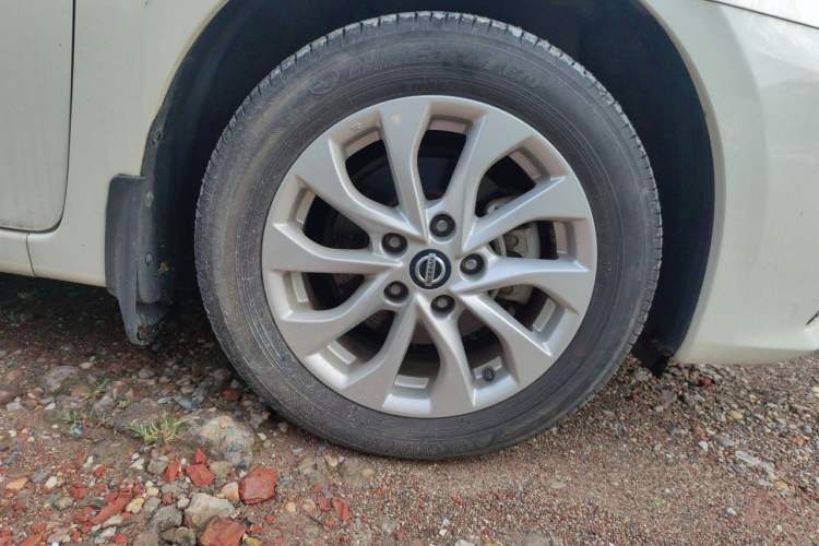 Used Nissan Sylphy 2021 Classic 1.6XL CVT Luxury Edition Right Front Wheel Hub