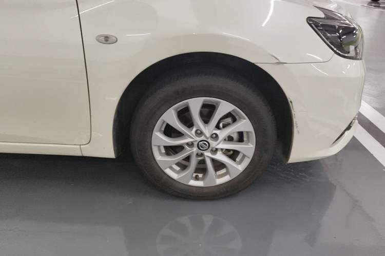 Used Nissan Sylphy 2021 Classic 1.6XL CVT Luxury Edition Right Front Wheel Hub