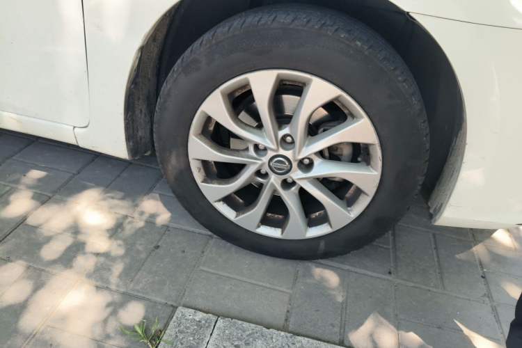 Used Nissan Sylphy 2021 Classic 1.6XL CVT Luxury Edition Right Front Wheel Hub