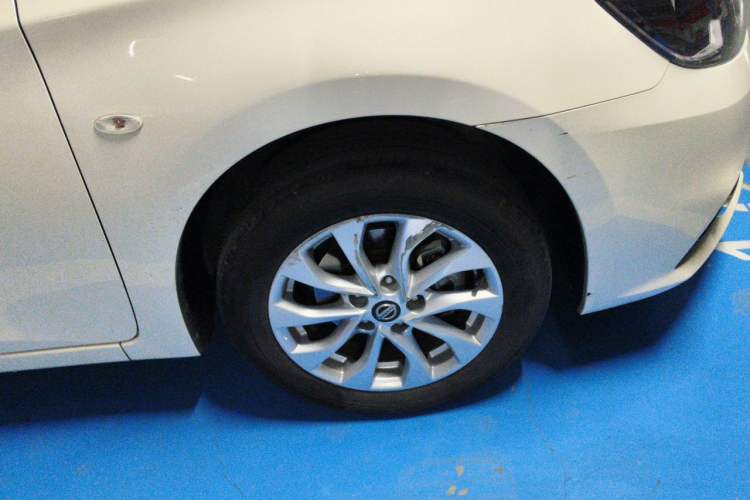 Used Nissan Sylphy 2021 Classic 1.6XL CVT Luxury Edition Right Front Wheel Hub