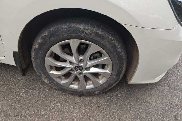Used Nissan Sylphy 2021 Classic 1.6XL CVT Luxury Edition Right Front Wheel Hub