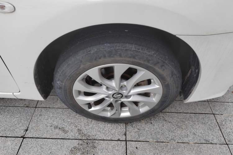 Used Nissan Sylphy 2021 Classic 1.6XL CVT Luxury Edition Right Front Wheel Hub