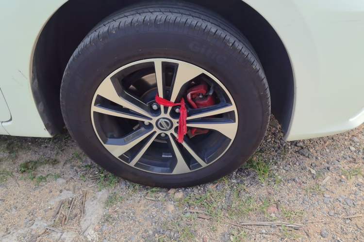 Used Nissan Sylphy 2021 Classic 1.6XE CVT Comfort Edition Right Front Wheel Hub