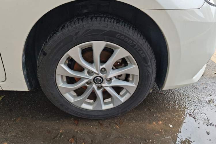 Used Nissan Sylphy 2021 Classic 1.6XL CVT Luxury Edition Right Front Wheel Hub