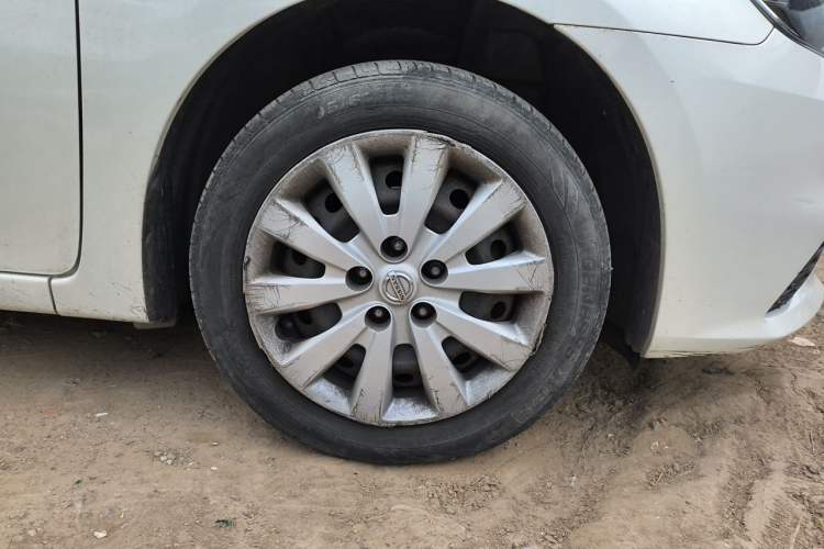 Used Nissan Sylphy 2021 Classic 1.6XE CVT Comfort Edition Right Front Wheel Hub