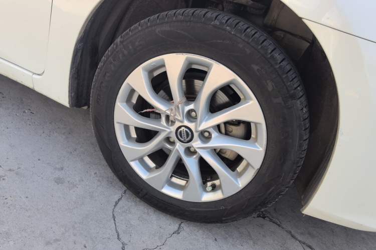 Used Nissan Sylphy 2021 Classic 1.6XL CVT Luxury Edition Right Front Wheel Hub