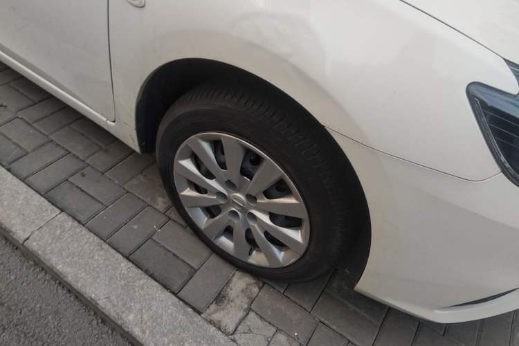 Used Nissan Sylphy 2021 Classic 1.6XE CVT Comfort Edition Right Front Wheel Hub