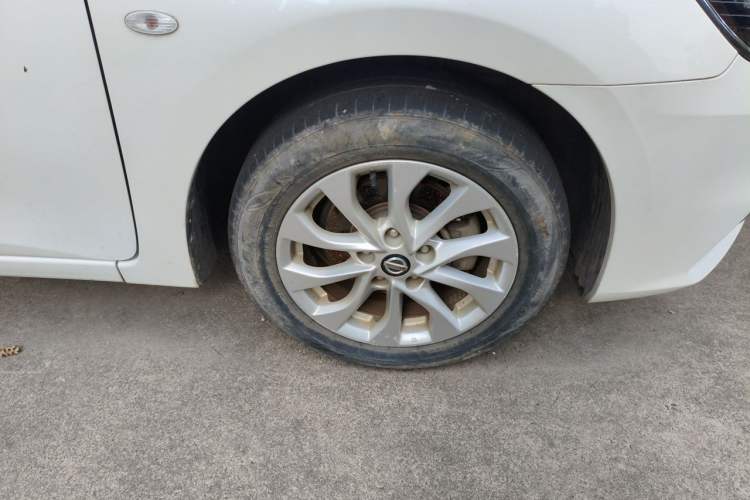 Used Nissan Sylphy 2021 Classic 1.6XL CVT Luxury Edition Right Front Wheel Hub
