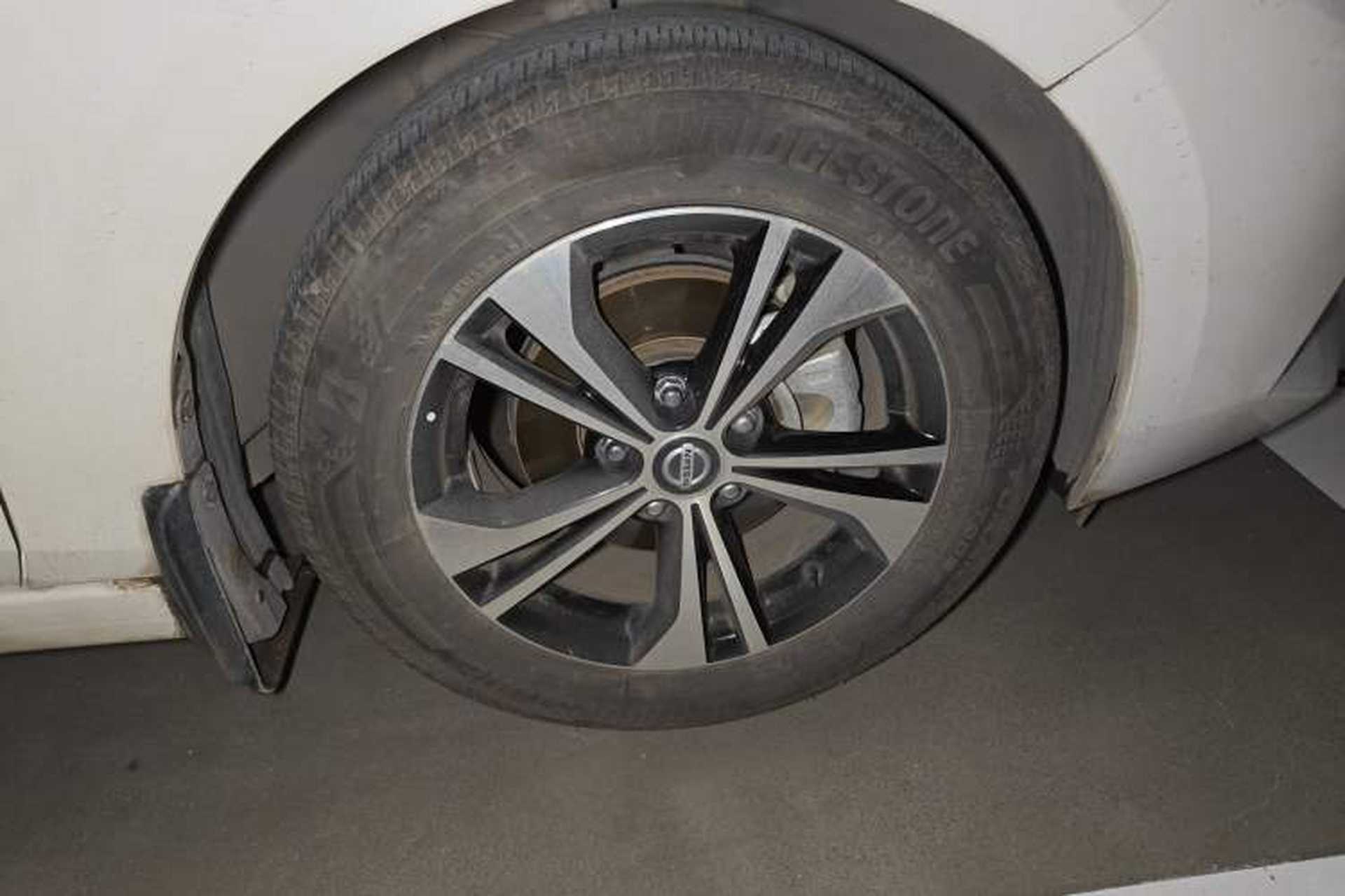 Used Nissan Sylphy 2021 1.6L XL CVT Enjoyment Edition Right Front Wheel Hub