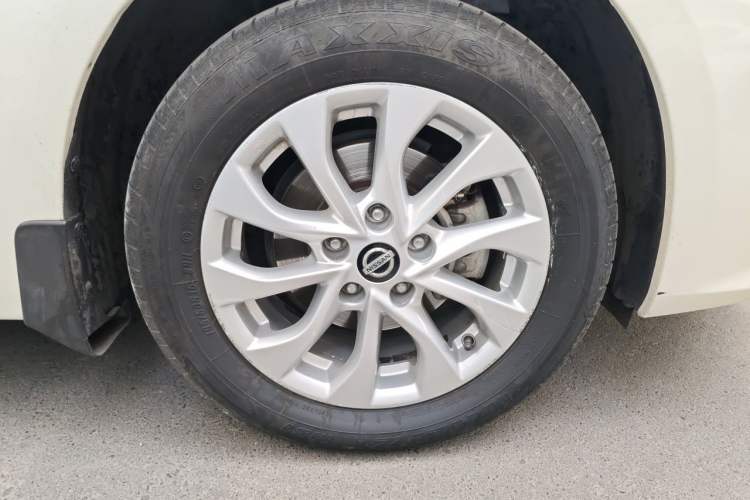 Used Nissan Sylphy 2021 Classic 1.6XE CVT Comfort Edition Right Front Wheel Hub