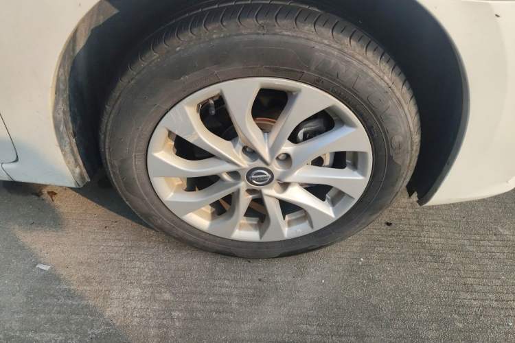 Used Nissan Sylphy 2021 Classic 1.6XL CVT Luxury Edition Right Front Wheel Hub