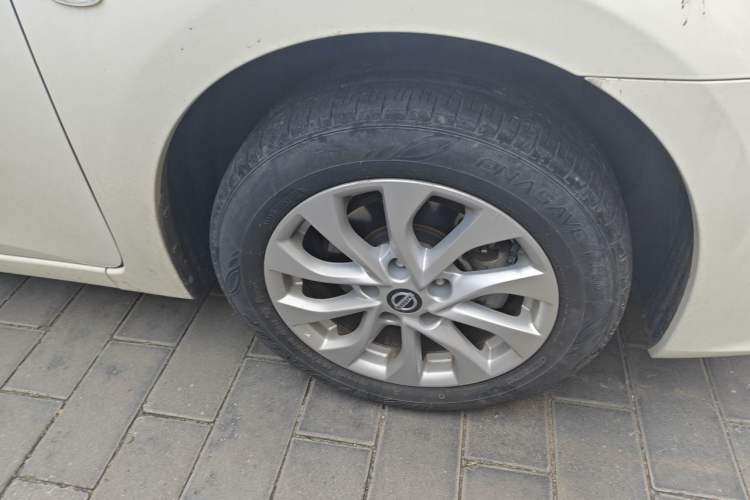 Used Nissan Sylphy 2021 Classic 1.6XL CVT Luxury Edition Right Front Wheel Hub