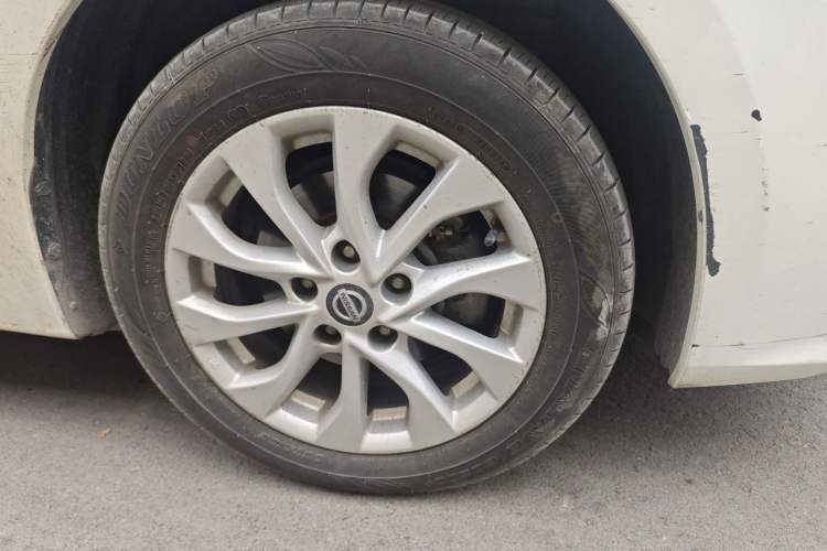 Used Nissan Sylphy 2021 Classic 1.6XL CVT Luxury Edition Right Front Wheel Hub