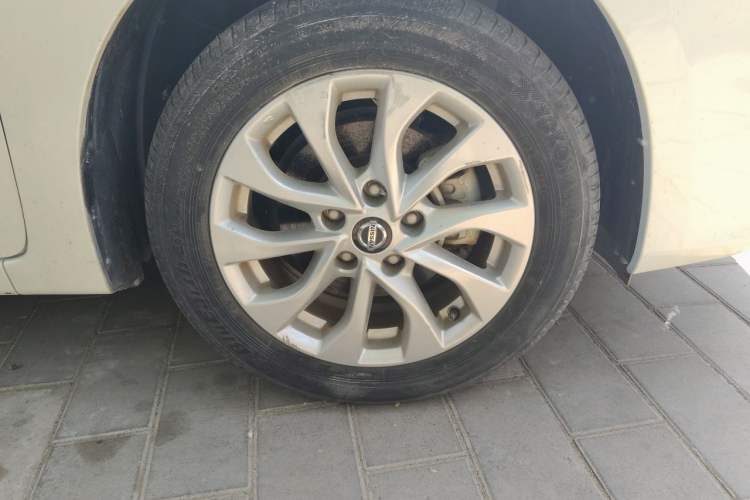 Used Nissan Sylphy 2021 Classic 1.6XL CVT Luxury Edition Right Front Wheel Hub